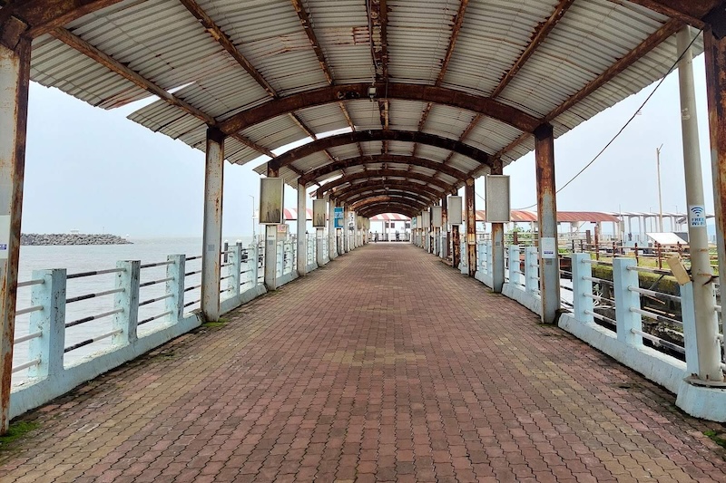 Mandva Port - Scenic port area in Alibag